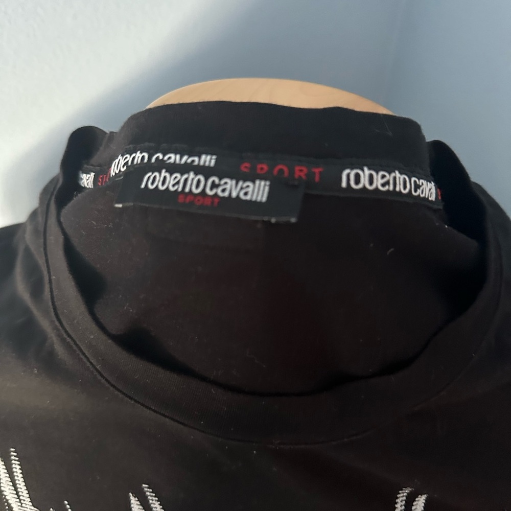 Roberto Cavalli t-shirt for men. - Picture 3 of 5